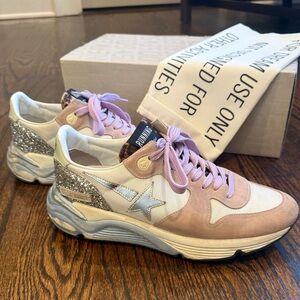 Golden Goose Running Sneaker size 39 with box and dust bag. VGUC